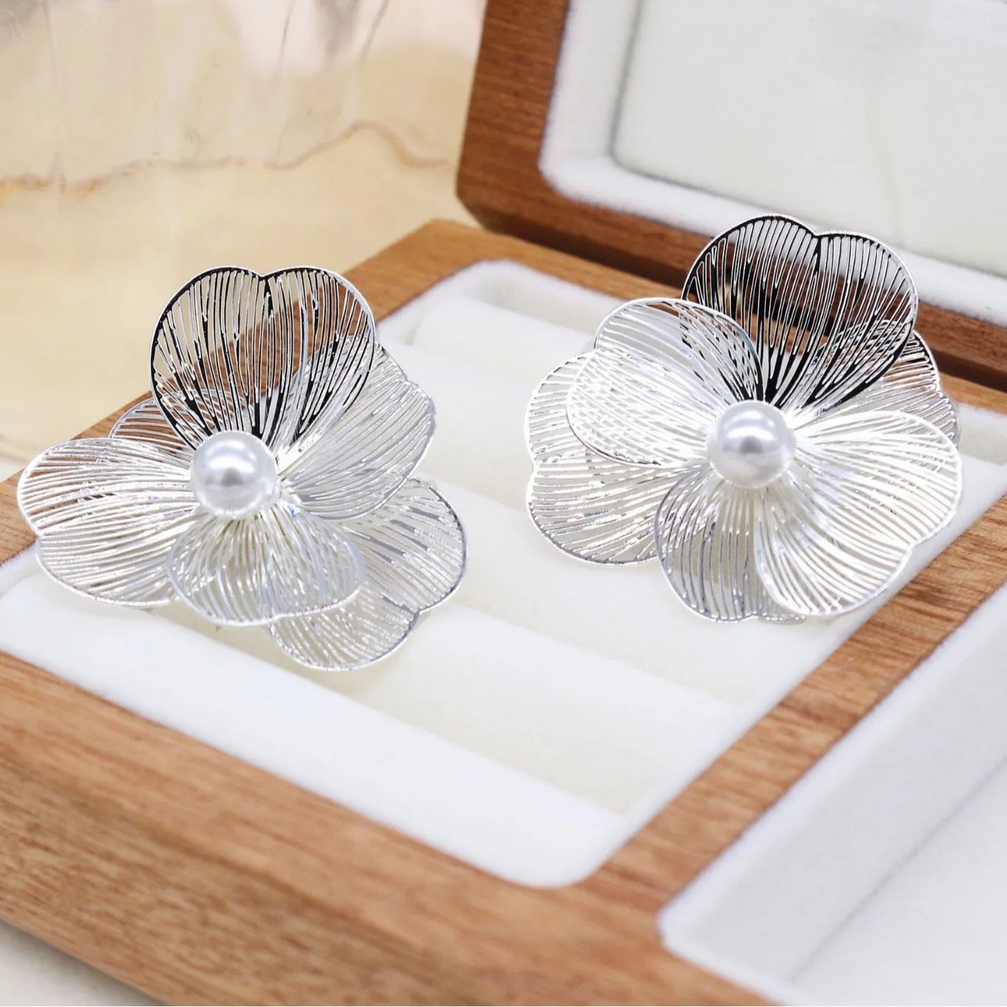 Fashion 925 sterling silver flower earrings